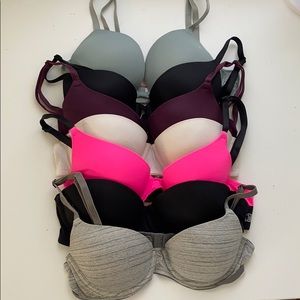 VS Pink 7 32A Bra Bundle